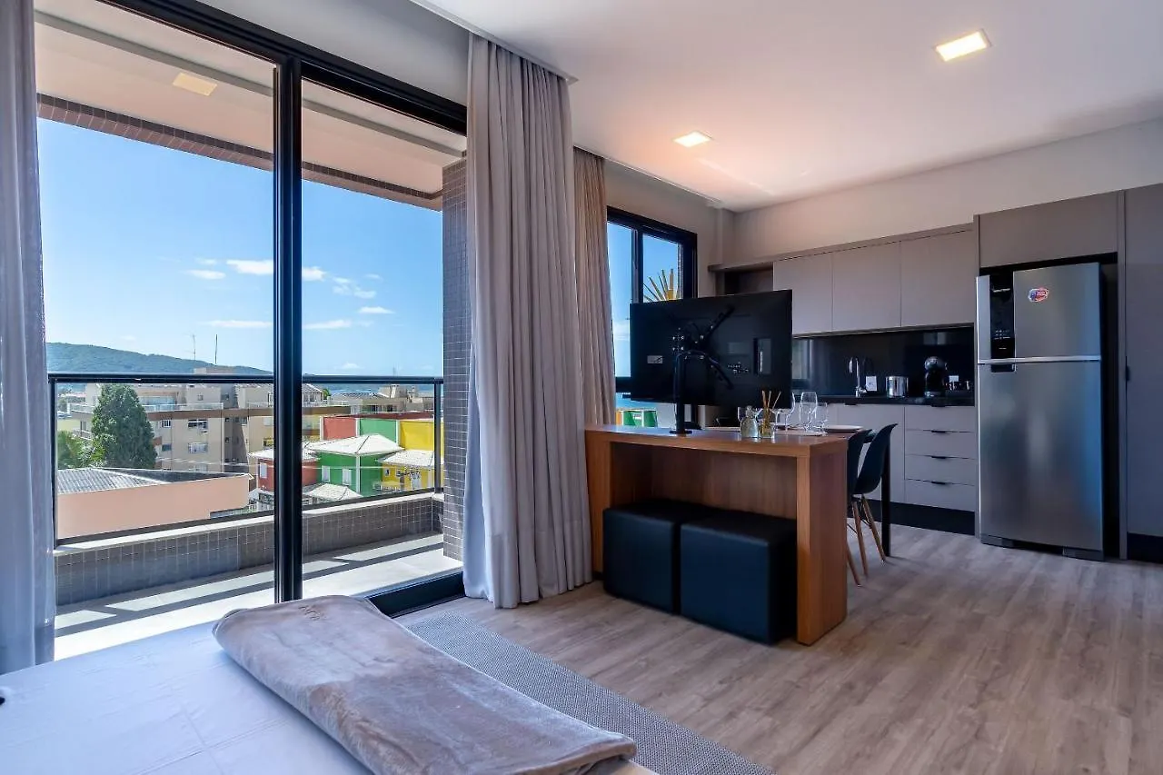 AION suítes 305 - Compacto e luxuoso loft duplex - Rooftop com piscina e academia - À poucos passos da praia Bombinhas 0*,  Brésil