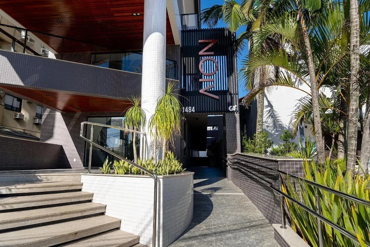 AION suítes 305 - Compacto e luxuoso loft duplex - Rooftop com piscina e academia - À poucos passos da praia Bombinhas Appartement